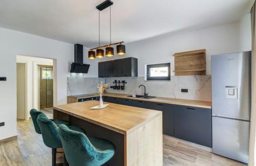 Novi Vinodolski Apartment | J&M