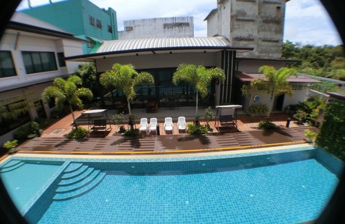 Bang Phra Hotel | J.P.GRAND HOTEL