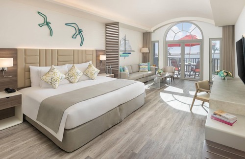 Jebel Ali Resort | JA Palm Tree Court, Dubai