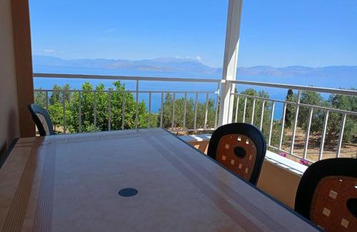 Xylokastro-Evrostina Apartment | Jack's Home Maisonette