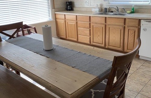 Idaho Falls House | Jacki Lynn’s Large Idaho Falls Downtown Brick Home. 2-3 Kings!