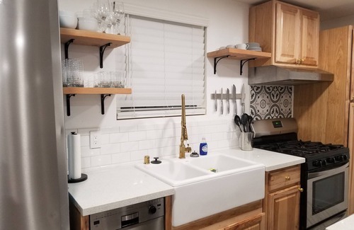 Seaside House | Jacuzzi, *Pet Friendly* Trendy Home, short drive to Monterey attractions!