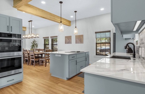 Wimberley House | Jalsa I Luxury escape, pool, HT, Pickleball