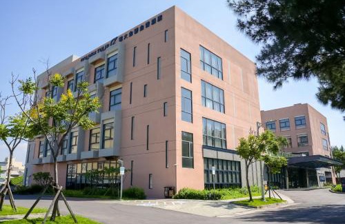 Wuqi District Hotel | JANDA Golden Tulip Hotel