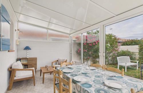 Saint-Hilaire-de-Riez House | Jardin et véranda - Maison 4 adultes 2 enfants