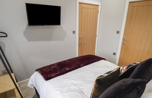 Hull Cottage | JASMINE, pet friendly, luxury holiday cottage in Willerby