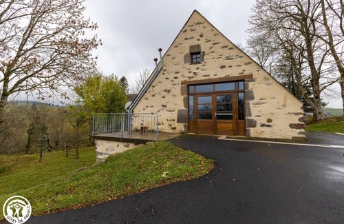 Saint-Alyre-es-Montagne House | Jassy - Saint-alyre-es-montagne