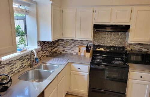 College Station House | Jazz Houzz @ Aggieland