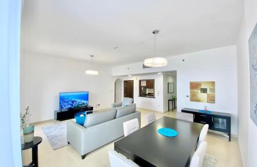 Dubai Marina Apartment | JBR Beach - Panoramic Sea View 2BR Apartment