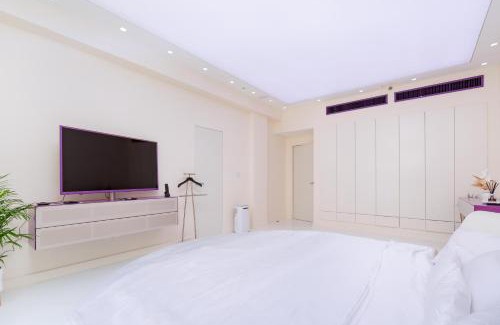 Dubai Marina Apartment | JBR Luxury Penthouse with private pool, cinema, gym, spa etc