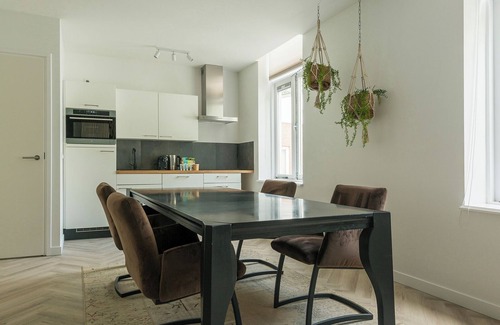 Centrum Apartment | Jean | NEW Luxurious home with balconies | Room 3