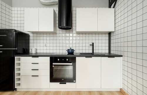 Srodmiescie Apartment | Jedn Narodow 222 Summ