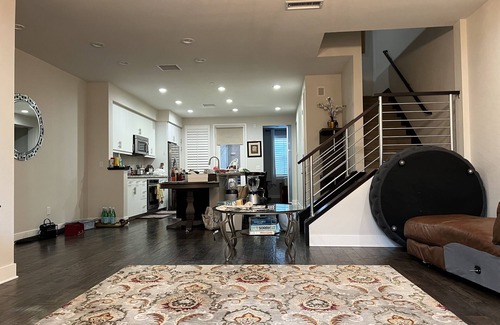 Aliso Viejo House | Jenny's Modern Luxury 3B Townhome in Aliso Viejo