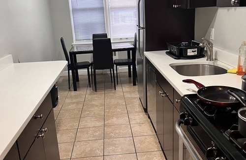 West Side House | Jersey plus manhattan 10 minutes to manhattan