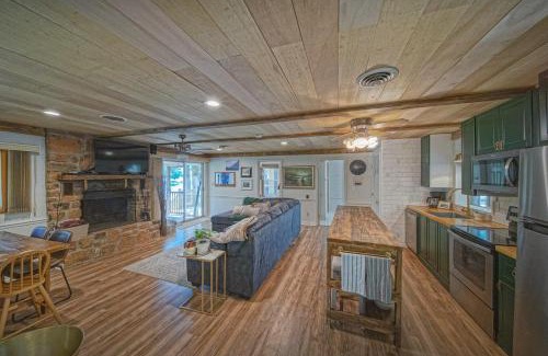 Huddleston House | Jewelbox Cottage