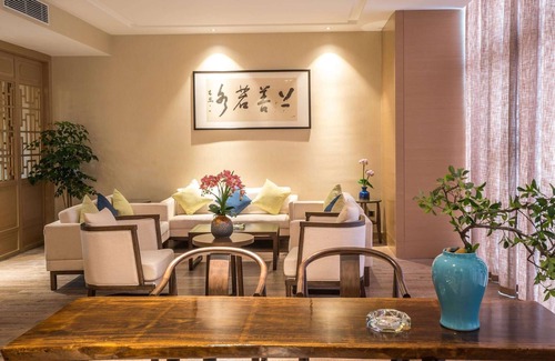 Chengdu Hotel | Jingtang Ramada Encore Hotel