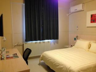 Fengtai Hotel | Jinjiang Inn Beijing Fengtai East Avenue Railway Station