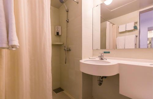 Shushan Hotel | Jinjiang Inn Hefei Jinzhai Road Zhongke Hotel