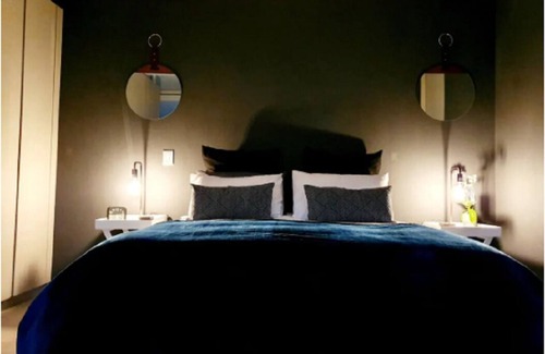 Downtown Johannesburg Apartment | Johannesburg's Chic New York Suite