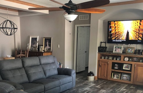 Shellman Bluff House | "Johnsons Coastal Retreat" in Shellman Bluff is a large 4 bedroom/ 2 bath home