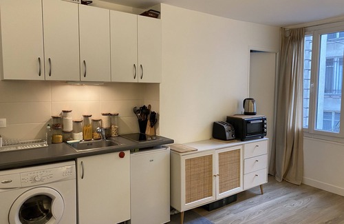 Strasbourg -Saint-Denis Apartment | Joli 2 Pièces Calme et Lumineux au Cœur de Paris