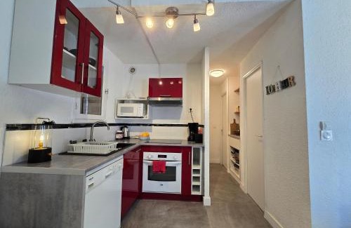 Cap d'Agde Apartment | Joli appartement T2 cabine avec parking et wifi Tennis Village