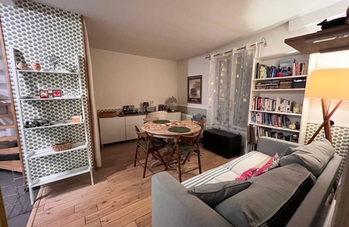 Quartier des peupliers Apartment | Joli Duplex Dans une Impasse en Plein Paris 13