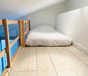 Marignane Apartment | Joli Petit Studio Cosy