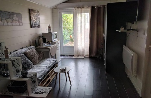 Mont-de-Marsan Apartment | JOLI STUDIO PRIVE