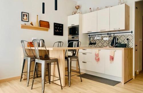 La Joliette Apartment | JoliJoliette, terrasse, central, climatisé, WIFI , garage