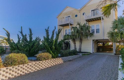 Topsail Beach House | Jolly Daves