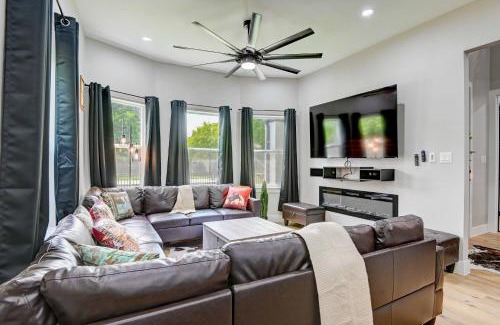 Fort Worth House | Jonairs ,Stockyard Mini Hotel