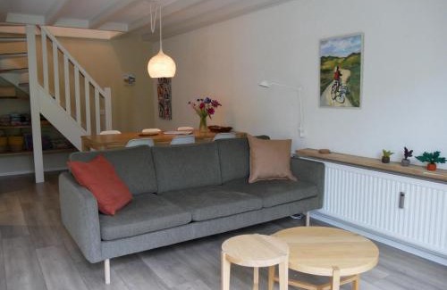 Municipality of Terschelling Apartment | Jonas - Comfortabel appartement naast de duinen