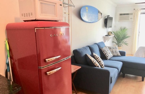 Hampton Apartment | Jonathan's Ocean Front Studio Suites Hampton Beach!