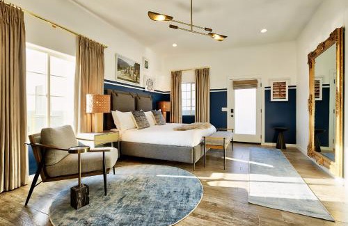 Joshua Tree Villa | Joshua Tree Country Club-Villa/Pool/Sport/Boulders