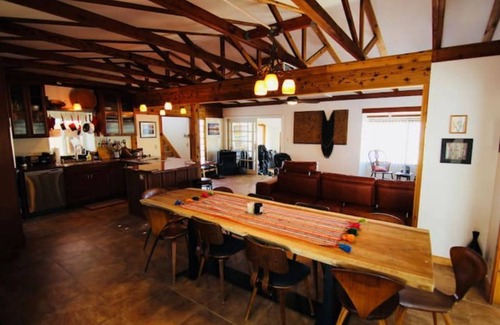 Joshua Tree Highlands House | Joshua Tree’s Highland Hideaway Compound