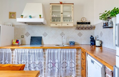 Gornji Zemunik House | Josip & Mia by Interhome