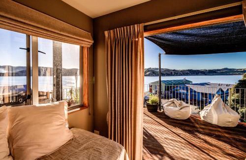 Raglan Apartment | Journeys end