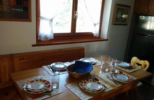 Sauze d'Oulx Apartment | Jouvenceaux - next to chair lift