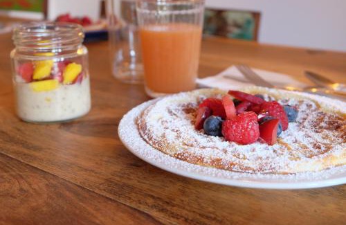 Bidart Bed & Breakfast | JOYU SURF SHACK