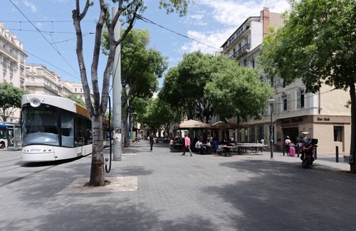 Le Chapitre Apartment | JT BALCON · T2 climatisé à Réformé Canebière