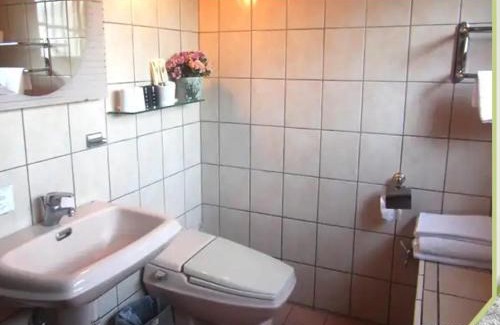 Guanshan House | Ju Jia Xiao Zhan Homestay