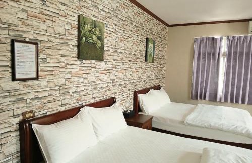 Guanshan House | Ju Jia Xiao Zhan Homestay