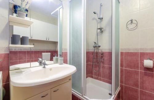 Klanfari Apartment | Juanita