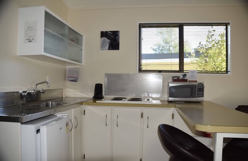 Turangi Hotel | Judges Pool Motel