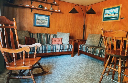 Sitka House | Julieann's in Alaska - Home in the Heart of Sitka