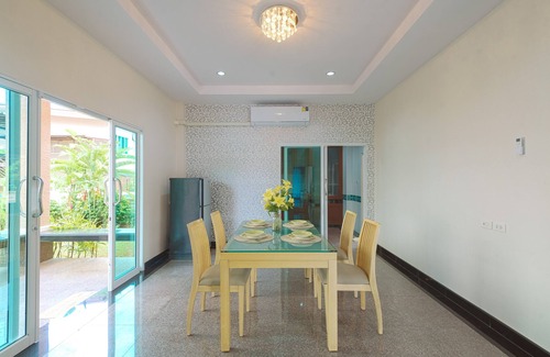 Downtown Krabi Villa | June Pool Villa