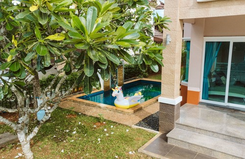 Downtown Krabi Villa | June Pool Villa