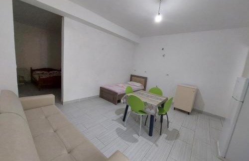 Borsh House | Jungle House