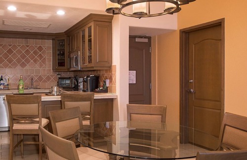Loreto House | Junior Suite in Island of Loreto/Villa del Palmar